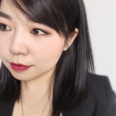 肉姑娘艾丽卡